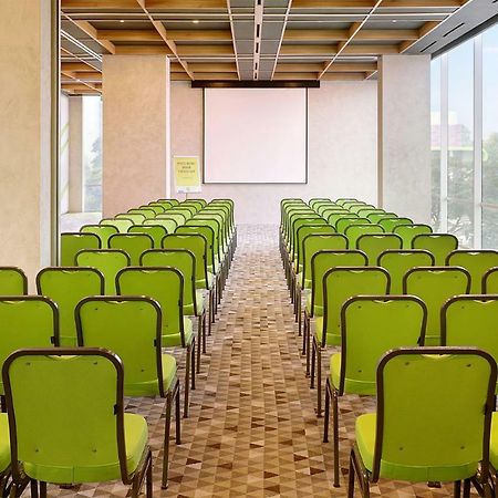 Ibis Styles Jakarta Simatupang Exteriör bild