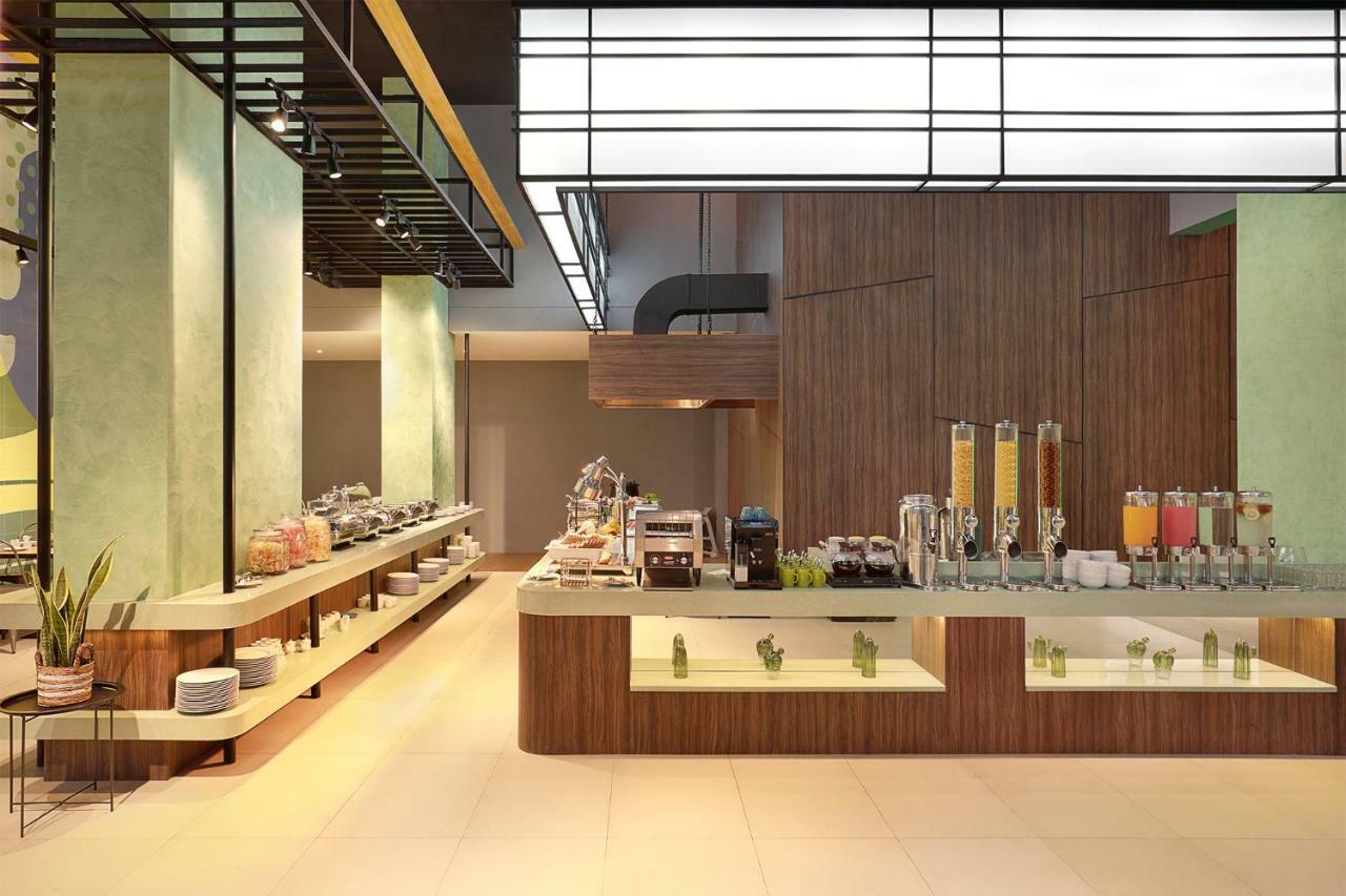 Ibis Styles Jakarta Simatupang Exteriör bild
