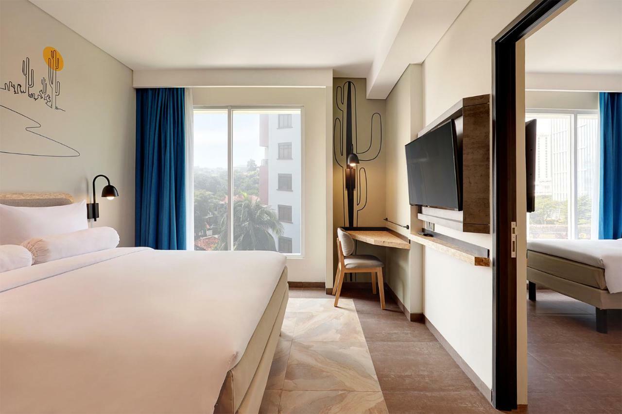 Ibis Styles Jakarta Simatupang Exteriör bild
