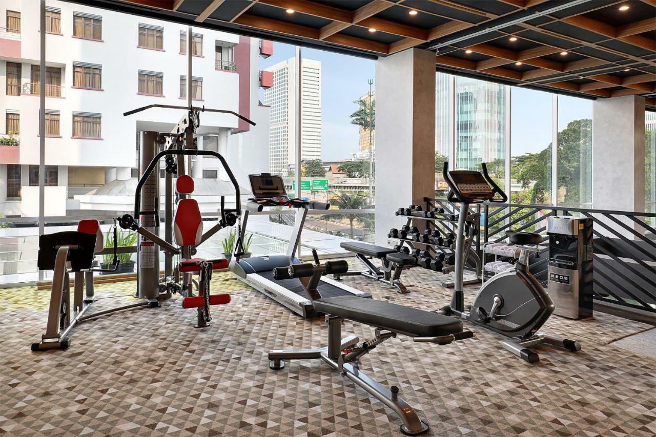 Ibis Styles Jakarta Simatupang Exteriör bild