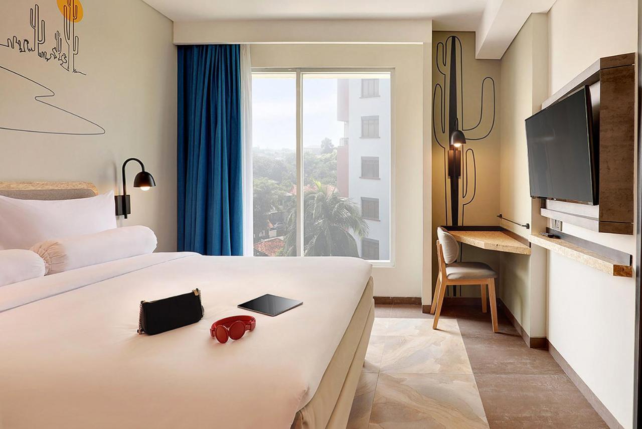 Ibis Styles Jakarta Simatupang Exteriör bild